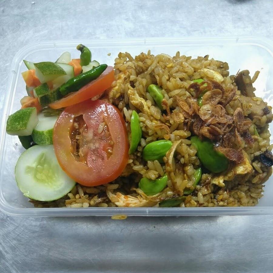 Nasi Goreng Bapa W, Cipinang Besar