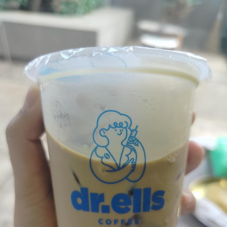 Kopi Dr Ells Coffee, Pasteur