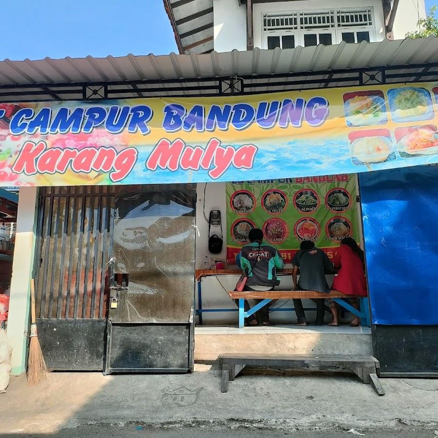 Es Campur Bandung Kesambi Dalam, Depan Toko Elektronik Agape