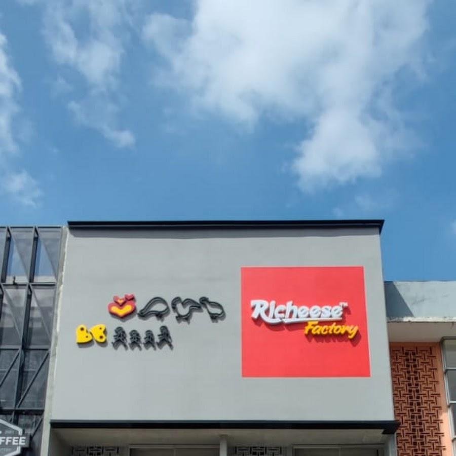 Richeese Factory, Paskal 23