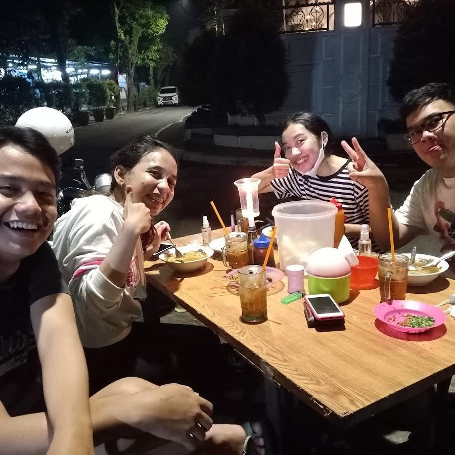 Soto Ayam Ceker Pak Ali, Gandaria
