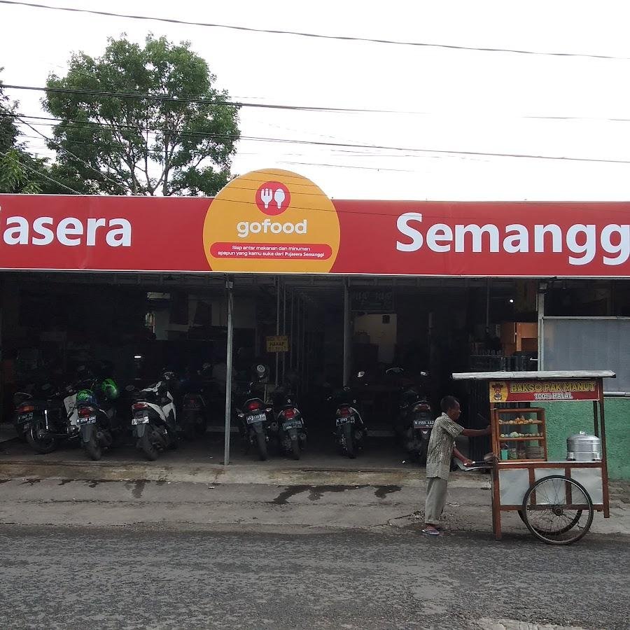 Nasi Kuning Wilis, Pujasera Semanggi