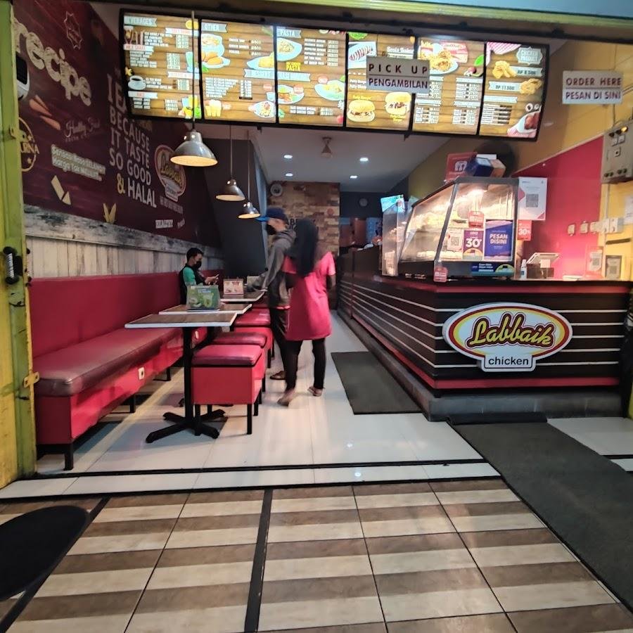 Labbaik Chicken Antapani, Kuningan Raya