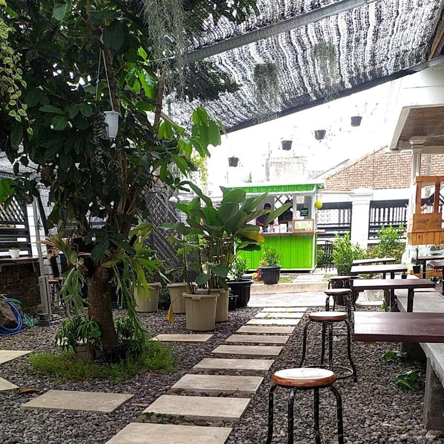 Estedu Malang (Es Teler Durian), Kalpataru