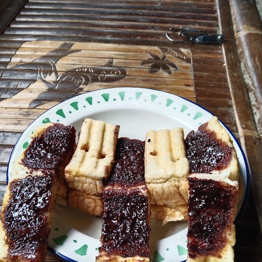 Roti Bakar Dan Kukus Marlina, Kledokan