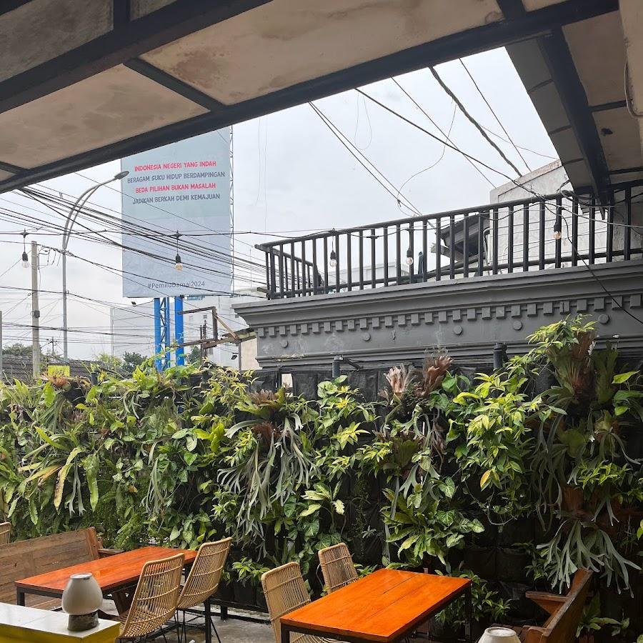 Bebek Trisno, Panjaitan