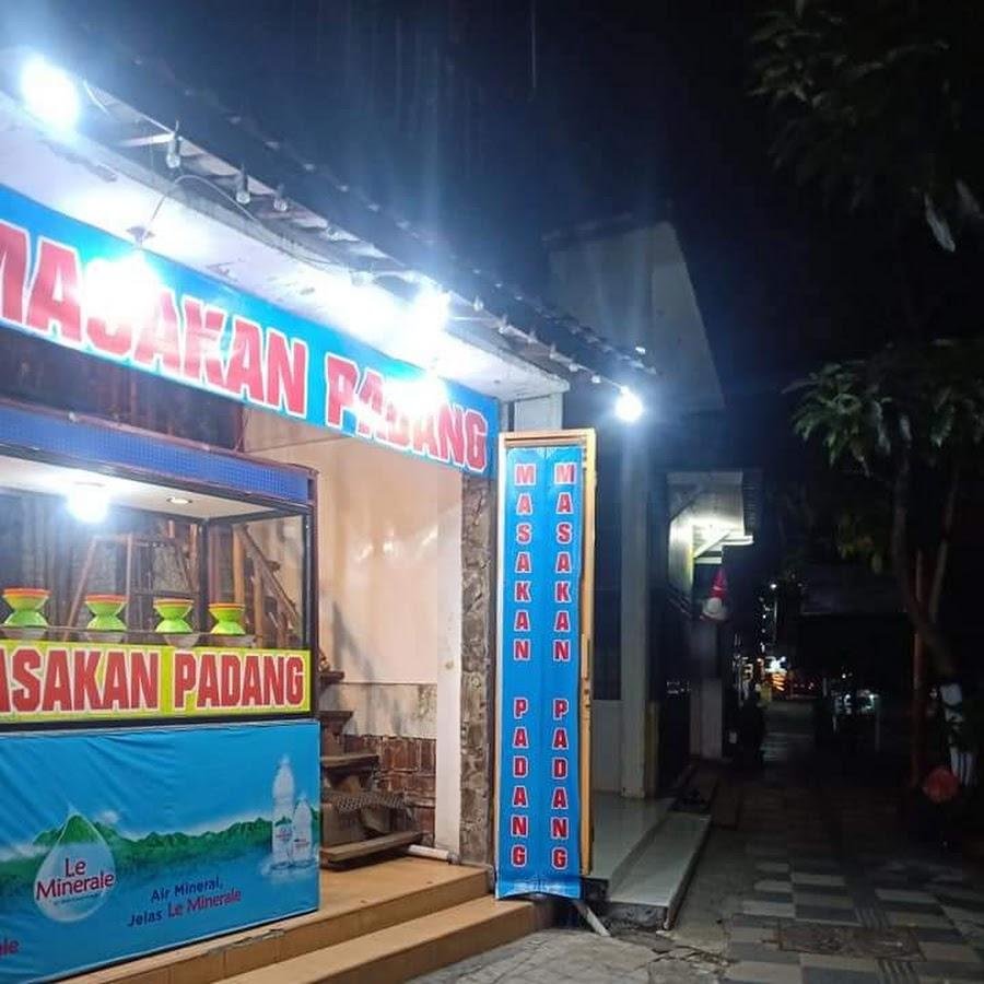 Masakan Padang TOP Ampera Diponegoro, Samping Indomaret Diponegoro