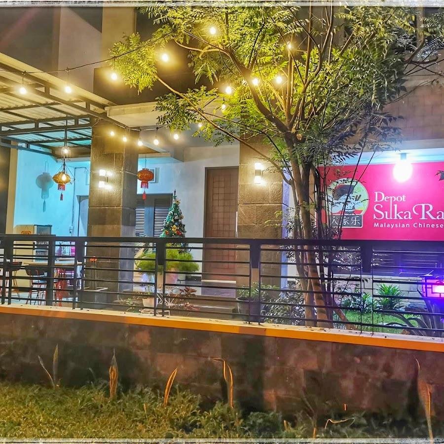 Depot Suka Ramai, Royal Residence