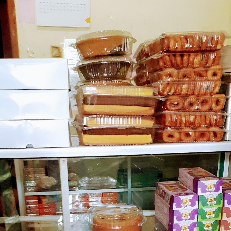Toko Kue Madoerasa, Cipayung