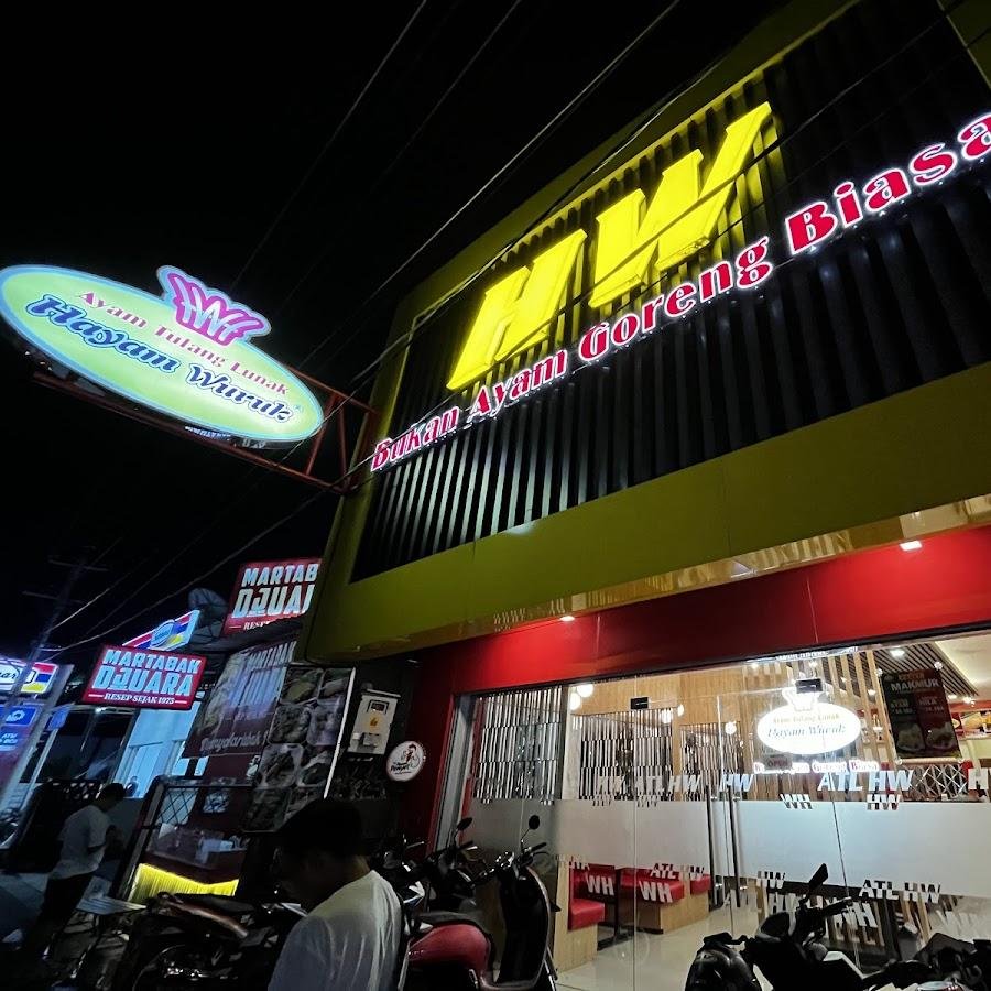 Ayam Tulang Lunak Hayam Wuruk, Semarang Gajah Mada