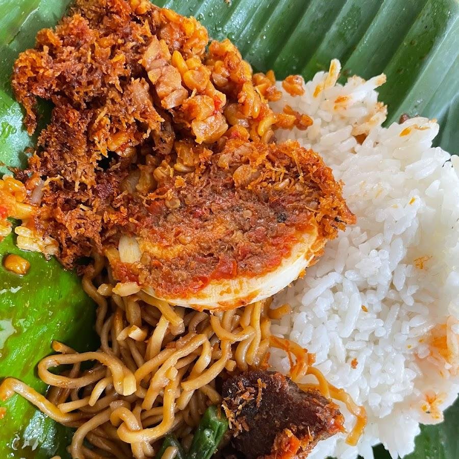 Nasi Jinggo 99, Cirendeu