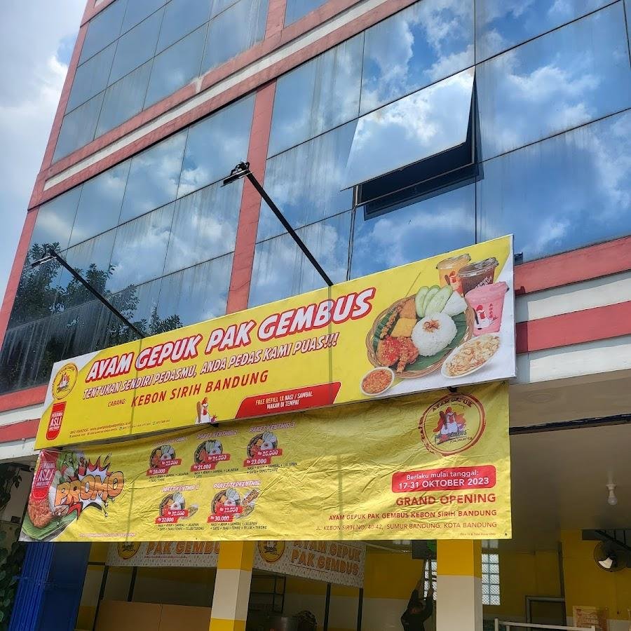 Ayam Gepuk Pak Gembus, Kebon Sirih Bandung
