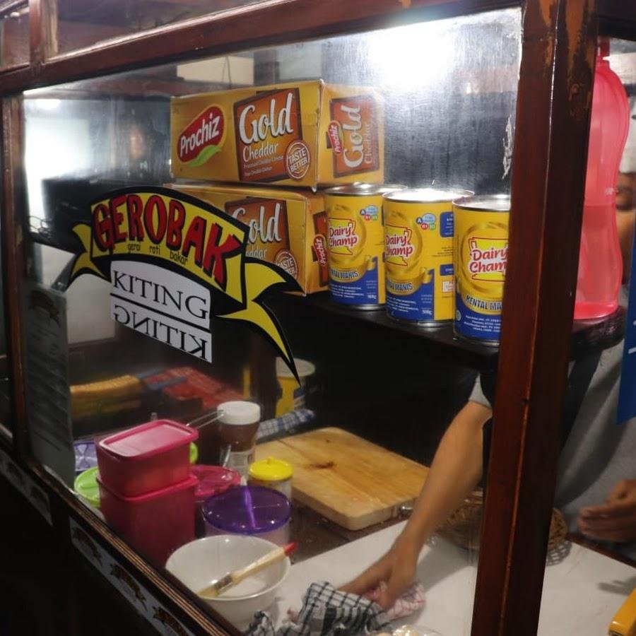 Gerobak Kiting (Gerai Roti Bakar), Karang Mulya