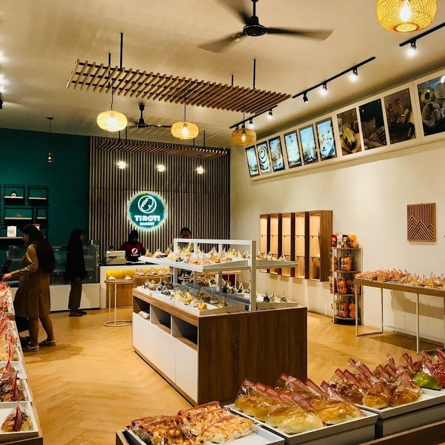 Tiroti Bakery, Karangploso