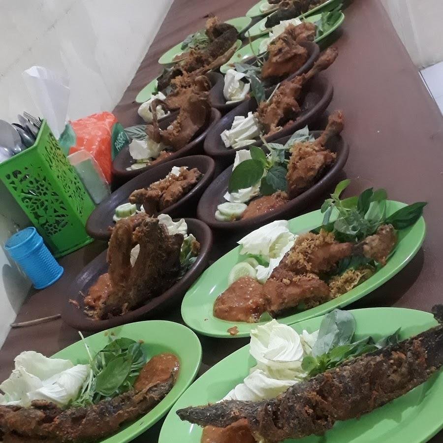 Pecel Lele Putra Ronggolawe 06, Antapani Lama