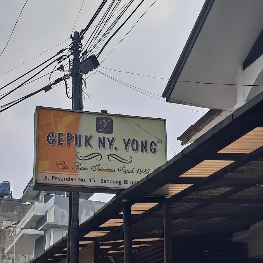 Gepuk Ny. Yong, Pasundan