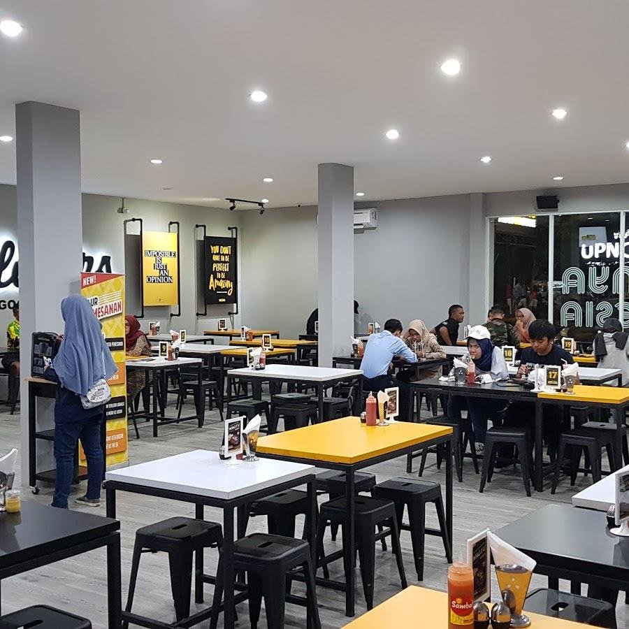 Waroeng Steak And Shake, Cirebon