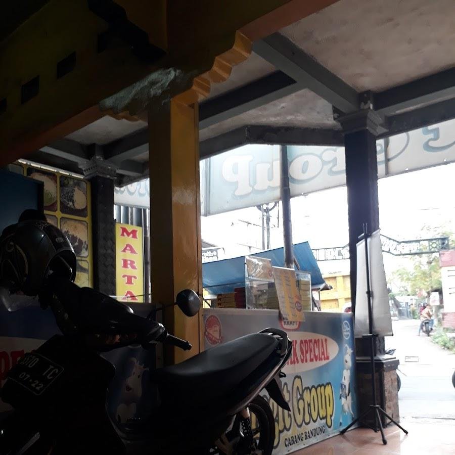 Martabak Legit Group, Mangkubumi