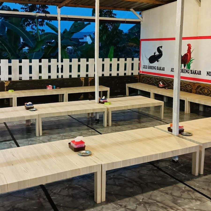 Lesehan Mbak Yun PECEL LELE, Potorono