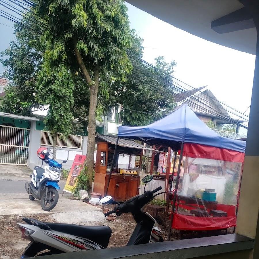 Es Coklat Lima Waktu, Candi Mendut, Lowokwaru