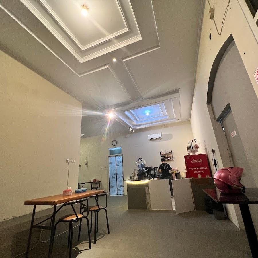 Taichan Pengkolan X Bingo Cafe, Jln Ampera No 16