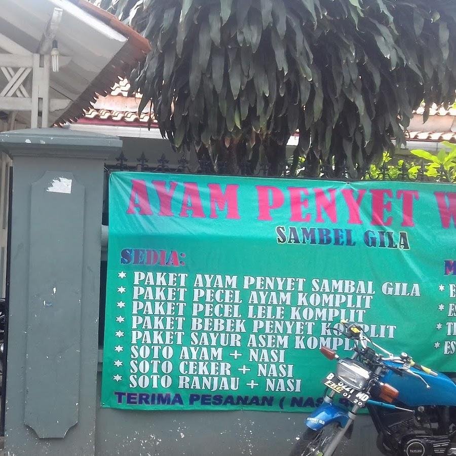 Ayam Penyet Weny, Bahari Raya
