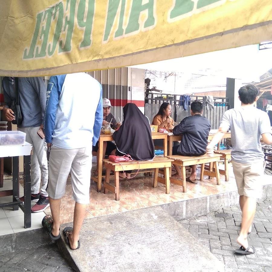 Pecel Kremes Madiun, Lowokwaru
