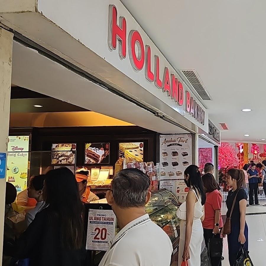 Holland Bakery, Atom Mall