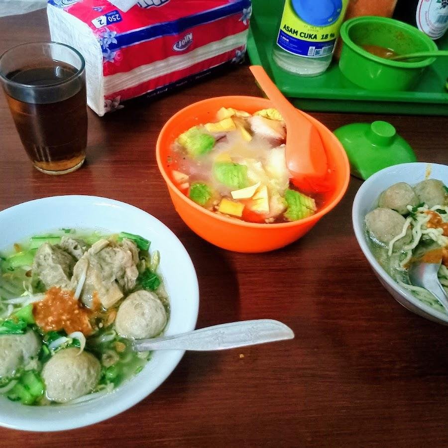 Baso Mas Bendol, Cicadas