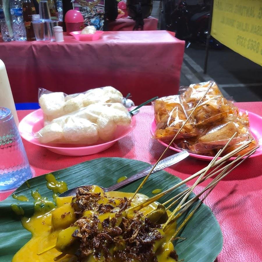 Sate Padang Ajo Laweh Andesti, Seberang Jessy Beard