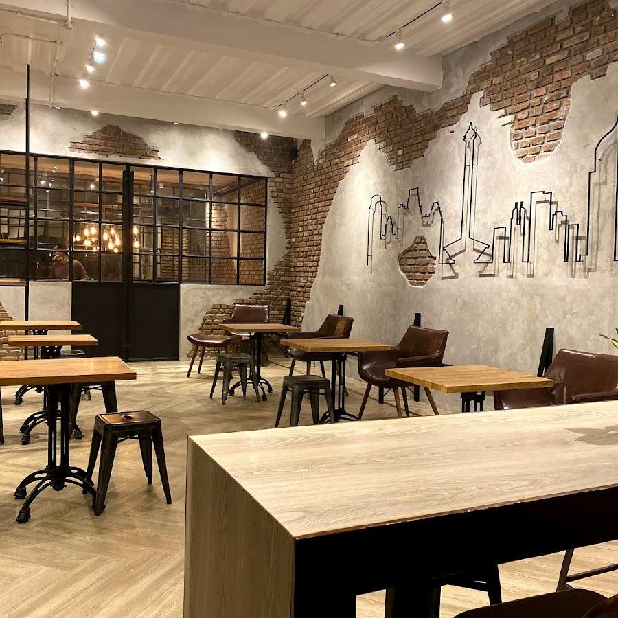 Dancing Goat Coffee Co, Puri Indah