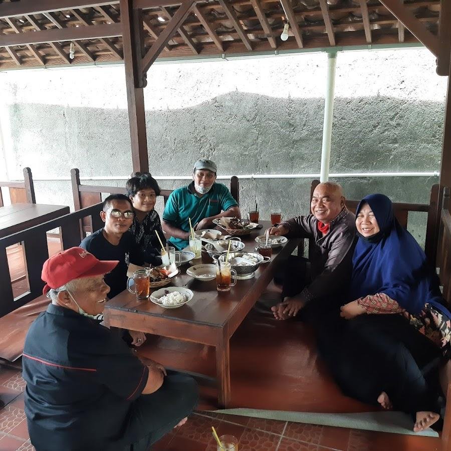 Warung Bakso Pak Wandi 2, Sumber