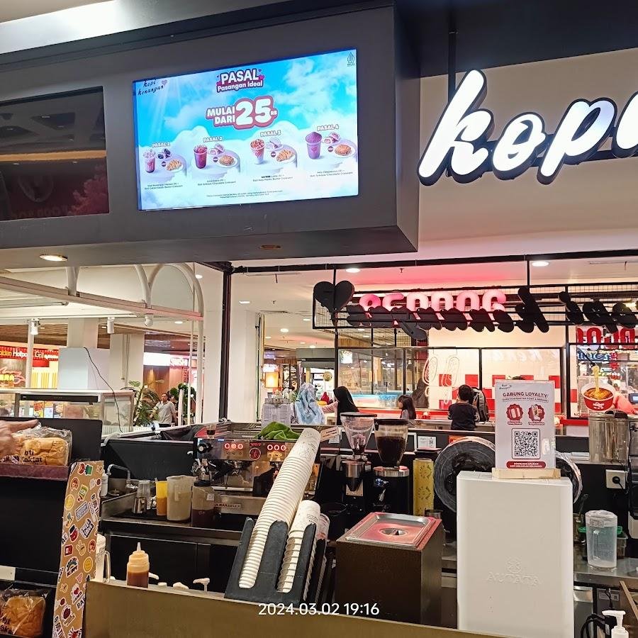 Kopi Kenangan, Royal Plaza Surabaya