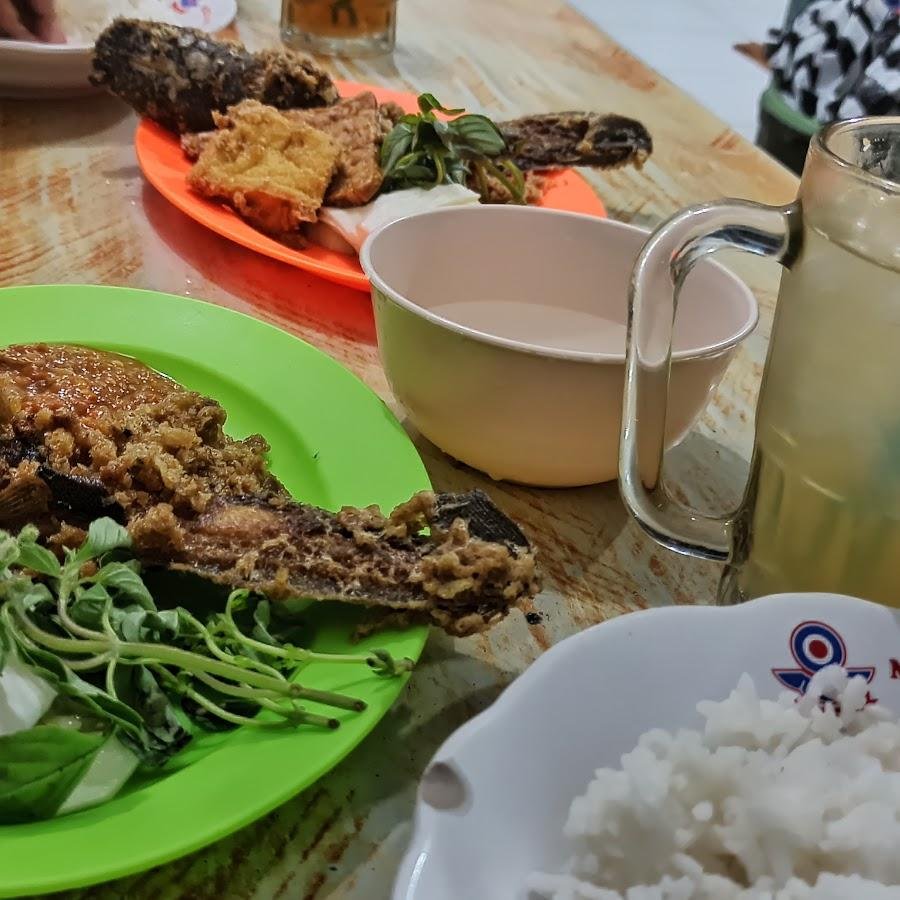 Pecel Lele Kremes Pak Eko, Kasihan