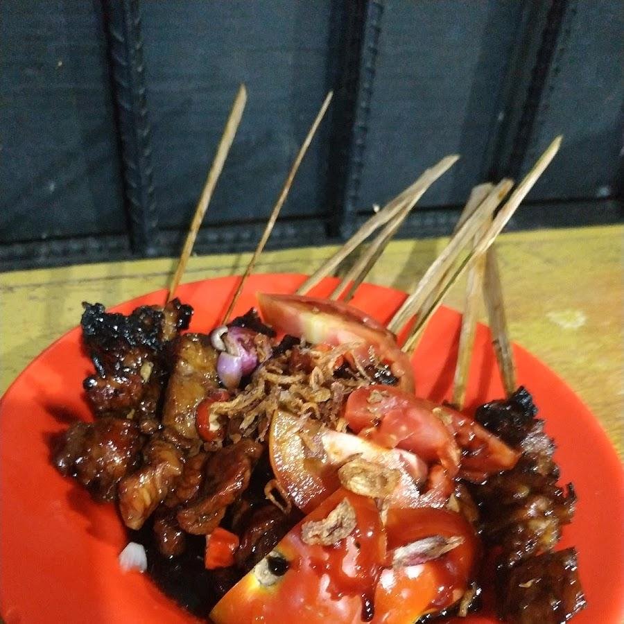 Warung Sate Pak Sam, Rawamangun