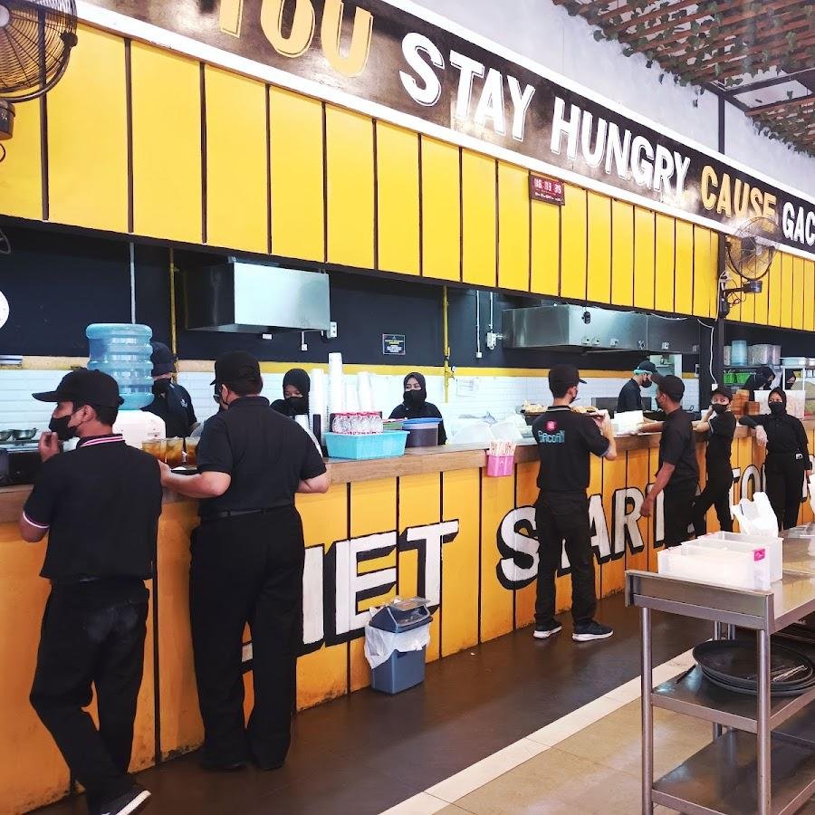 Mie Gacoan, Solo Jebres