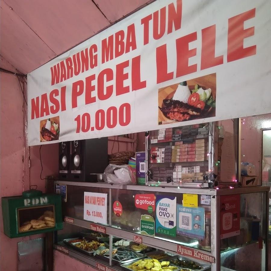Ayam & Lele Warung Mba Tun, Singaperbangsa