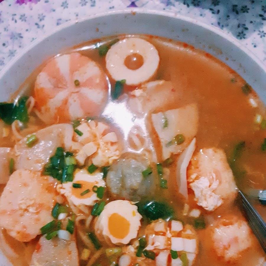 Seblak Whe-Whe, Sooko