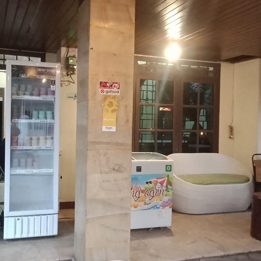 Warung Agrin Takeaway, Danau Maninjau