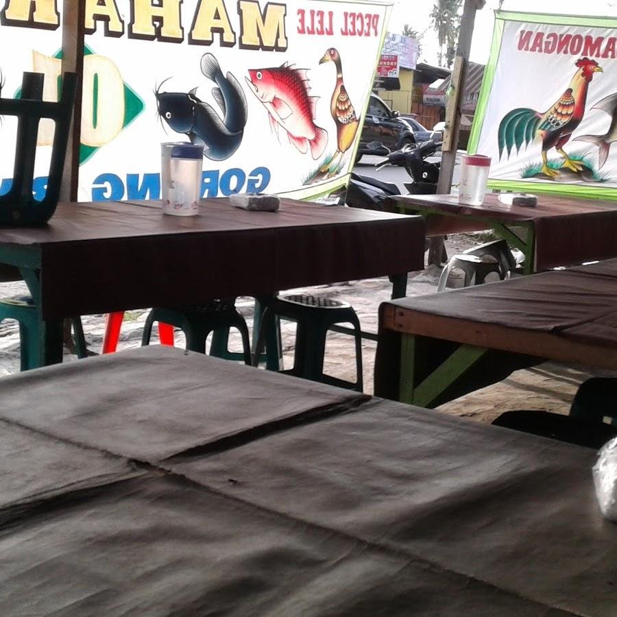 Pecel Lele MAHARANI Lamongan, Simpang Tinju