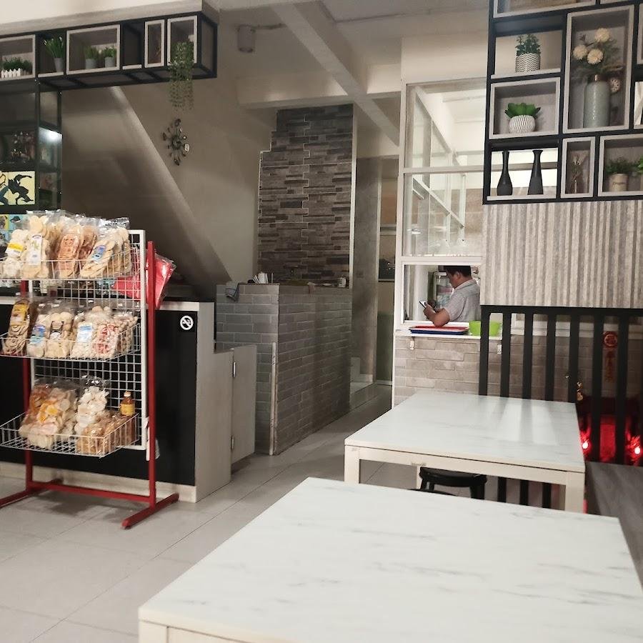 Bakmi Alie Bangka, Taman Ratu