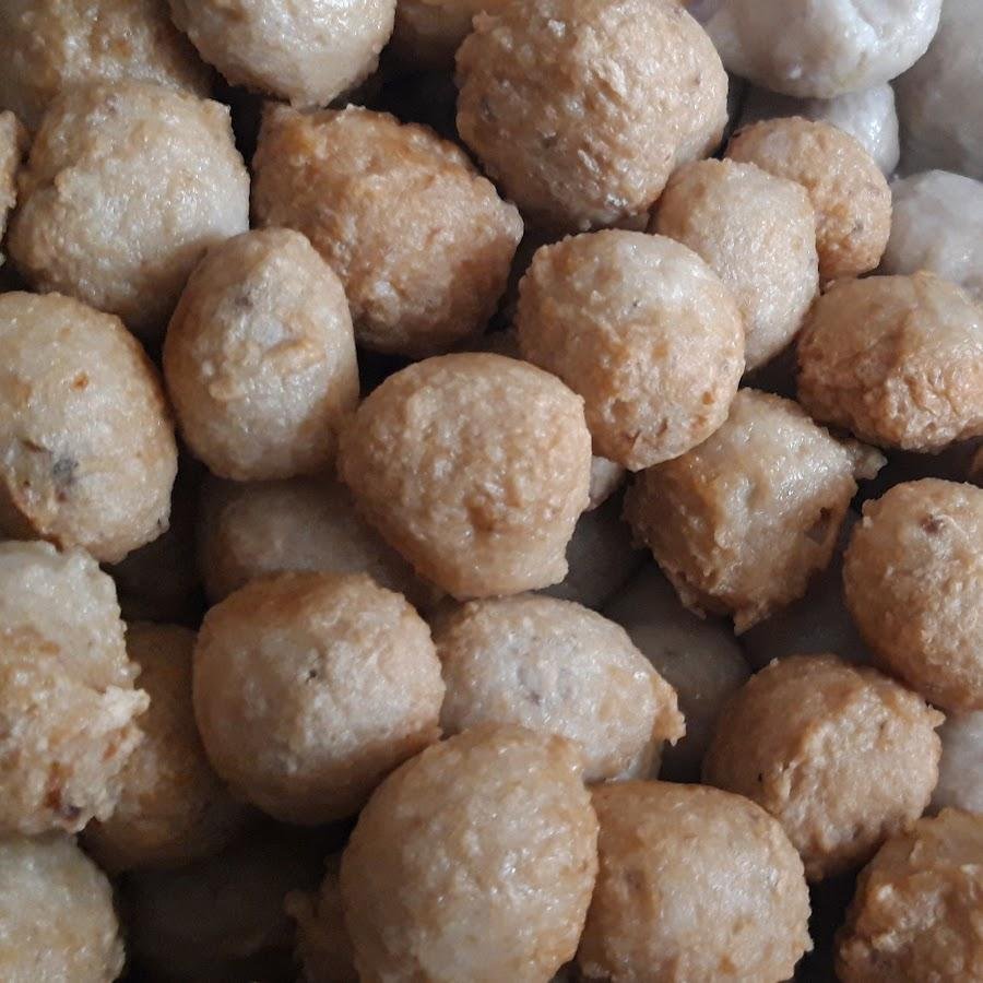 Pempek Yasmin, Andara 1