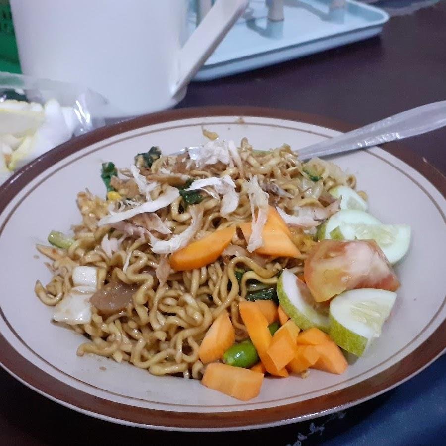 Nasi Goreng Mas Aldi, Sebrang Toko Sinar Gemilang