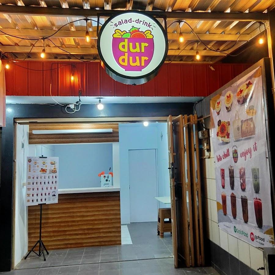 Salad Durdur, Slawi