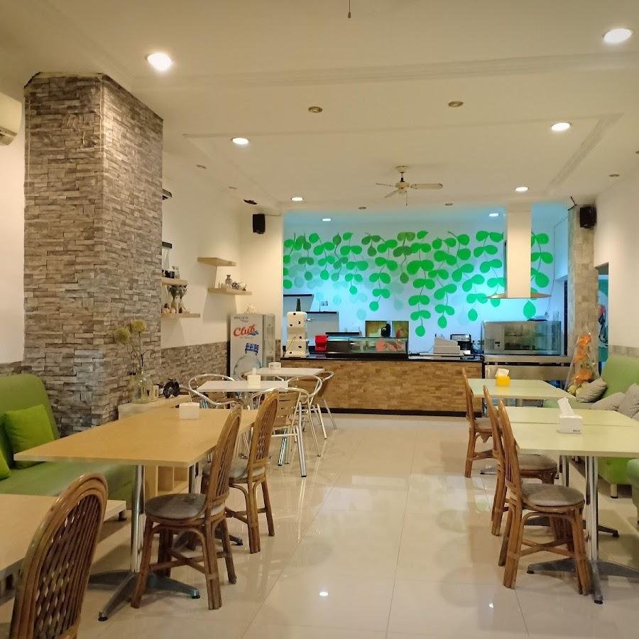 Lemoon Vegetarian Cuisine, Darmo Permai