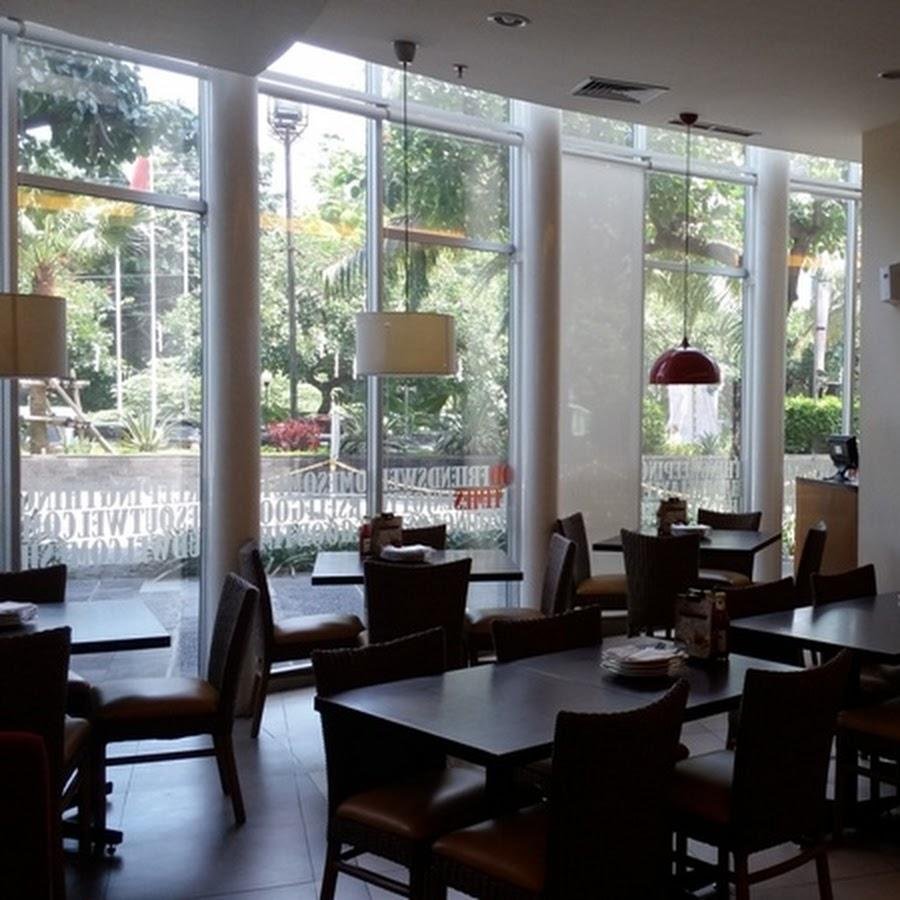 Pizza Hut, Solo Square