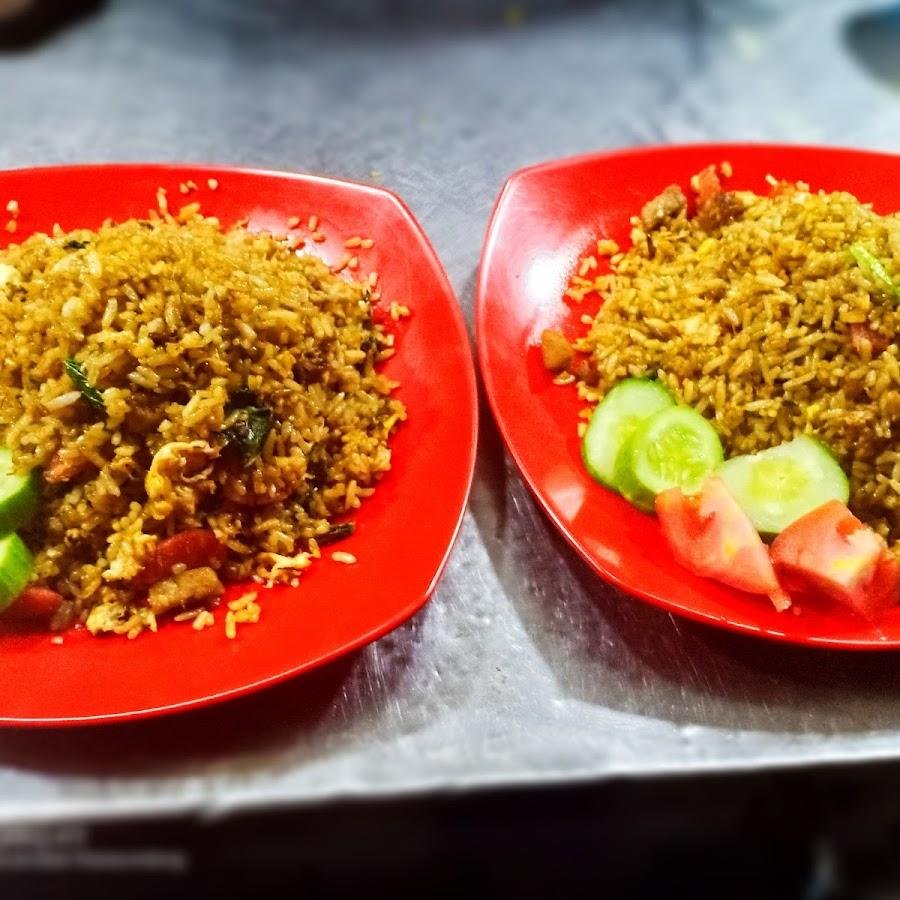 Nasi Goreng Barcelona, Ahmad Yani