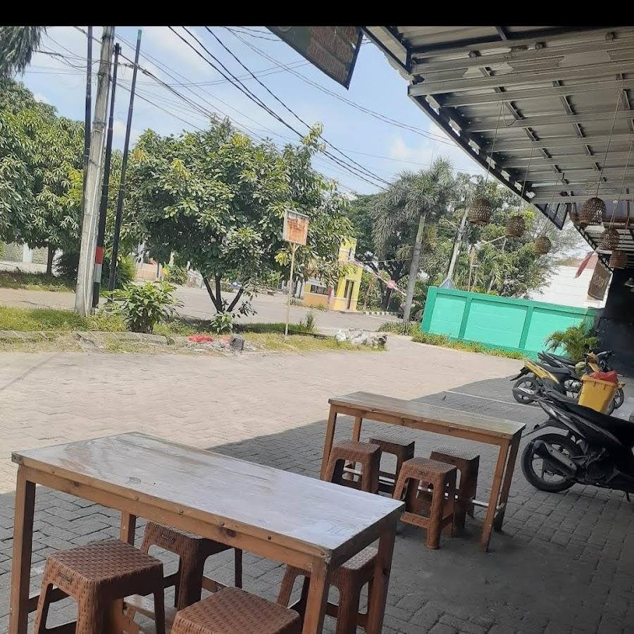 Warung Sate Madura Pak Soleh, Medan Satria