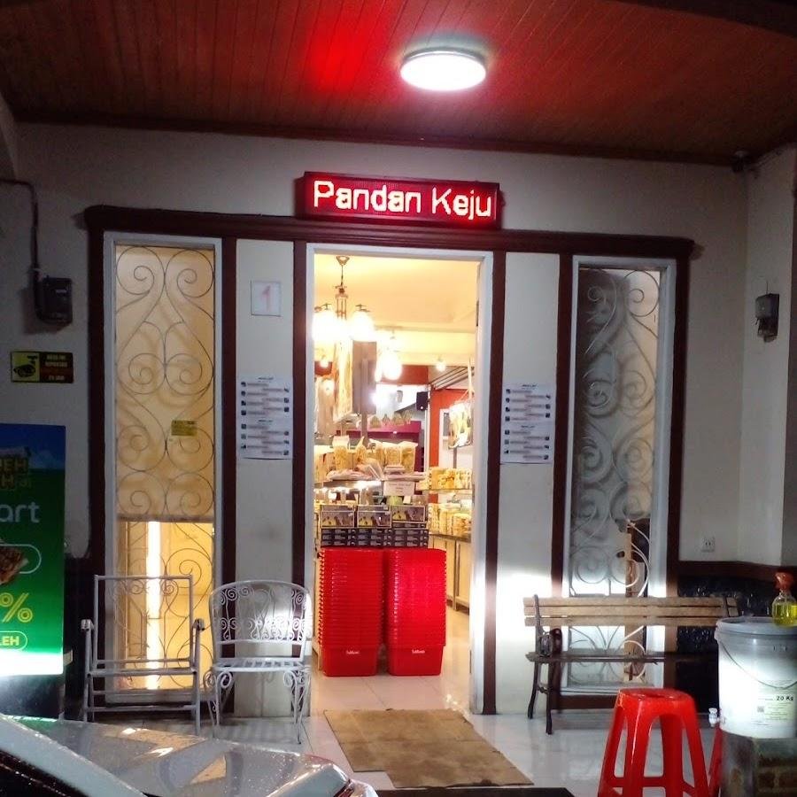 Bolu Pisang Bu Wita, Antapani