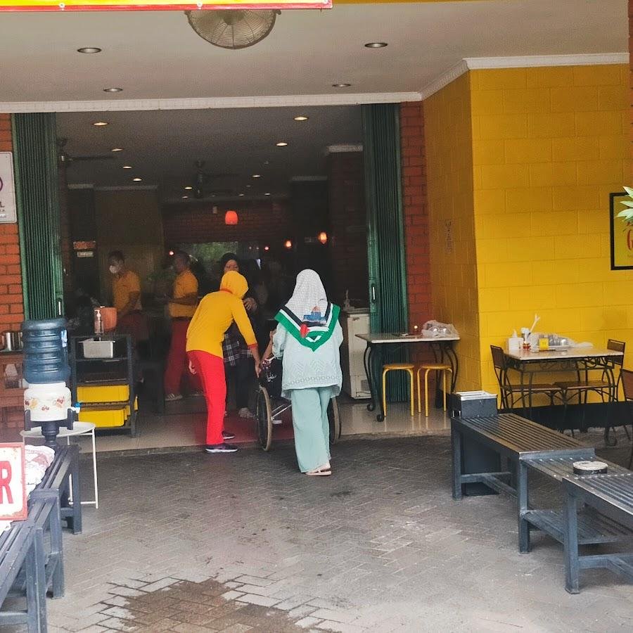 Bakmi Golek, Kalimalang